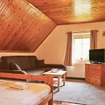 Pod šerákem Casa de hóspedes 3*