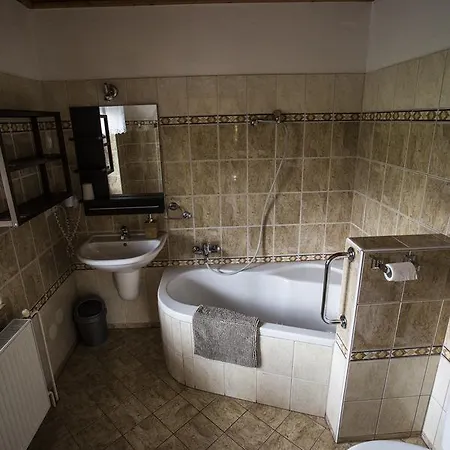 Guest house Pod Serakem