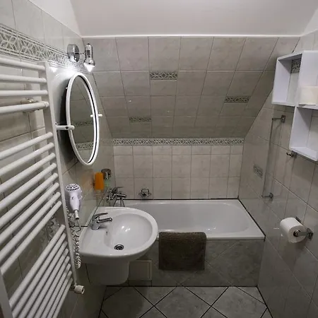 Guest house Pod Serakem Ostruzna