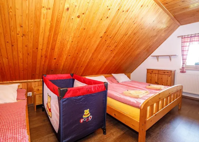 Pod šerákem 3* Ostružná